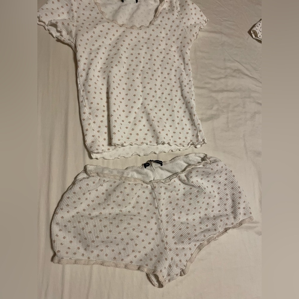 RARE brandy Melville floral set